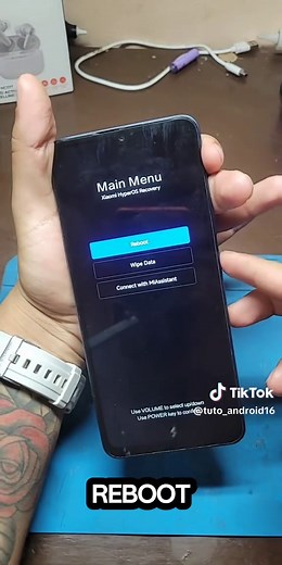 Cómo eliminar bloqueo de pantalla y hacer hard reset en Redmi 14C
