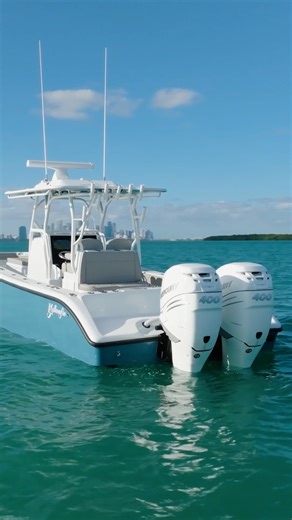 JUST IN | 2026 Yellowfin 32 Offshore 📍 Miami, FL | Call for Price One of the most respected 32’ center consoles ever built, the Yellowfin 32 delivers unreal speed, control, and ride quality in a perfectly balanced offshore platform. Designed to run hard, fish harder, and cruise comfortably, this hull punches well above its weight in every condition. Immediate delivery available and fully customizable to your specs, this is a rare opportunity to skip the wait and get on the water now. Highlights