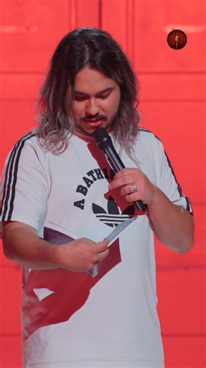 Quand humour noir et histoire se mêlent en une revanche comique. #humournoir #standup #punchline | Rires et comedies