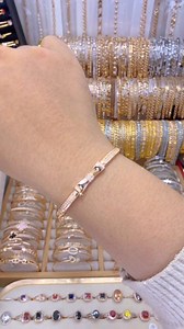 Gelang Pita Bangle Simpel Kait Xp Import Premium Lapis Emas 18karat kadar 50% 𝗖𝗮𝗿𝗮 𝗢𝗿𝗱𝗲𝗿 𝗪𝗔 𝗸𝗲 𝟬𝟴𝟱𝟴𝟬𝟯𝟱𝟰𝟵𝟳𝟬𝟰 Screnshot Perhiasan yg kamu inginkan WA ke ⬇️ Admin 1. Wa.me//6285803549704 atau Admin 2. Wa.me//6285179749704 ✨Ketahanan bisa sampai 2 - 3 Thn Lebih pemakaian✨ Shope Perhiasan PROMO 👇 https://id.shp.ee/mi9rqdi?smtt=0.0.9 Tiktokshop Perhiasan ⬇️ 1. https://www.tiktok.com/@muninggarjewellry 2. https://www.tiktok.com/@muninggarstore #trendingreels #terlaris #gelangx