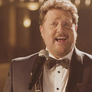 We're back! ✨ TOGETHER IN VEGAS ✨ For once, what happened in Vegas isn’t staying in Vegas 🇺🇸 We’re very happy to announce that our new album Together In Vegas will be released on October 28th. Order your limited edition signed copy and exclusive merch bundles today! | Alfie Boe