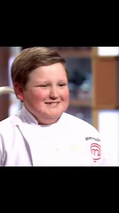 With today being “National Dessert Day” I had to show again my @masterchefjunior dessert I cooked for @gordongram @chefaaronsanchez @tillyramsay and @daphneoz for the finale! Happy Dessert Day! @foodclubfox @hulu #fyp #trending #viral #short #dessert #nationaldessertday #kidscancook #cookinwithcheesecurd | Cookin’ With Cheese Curd