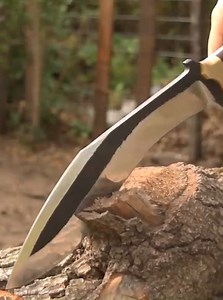 How To Make a Sharp Kukri | RestorationTest