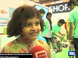 Dunya News - Pakistani robot beats even Michael Jackson at Break Dance steps