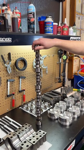 Daves Engines - Miles Bell on Instagram: "Big Boy 8.1L Chevy build - stroker kit, stage 2, aluminum heads and more, this thing is gonna be awesome"