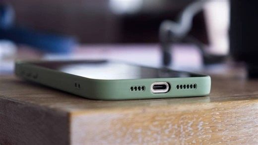 Arnaque : attention à cette fausse alerte de sécurité sur votre iPhone concernant « une écoute téléphonique »