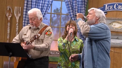 The 10 Best Joe Stampley Songs of All-Time