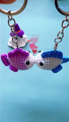 Crochet a Cute Little Fish Keychain