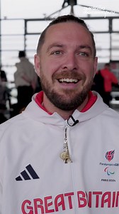 🏴󠁧󠁢󠁷󠁬󠁳󠁿 Diwrnod Shwmae / Su'mae hapus! 💬 We spoke to some of the Welsh Olympic and Paralympic stars about some of their favourite Welsh phrases and what they mean to them 🥰 If your sports club is looking to use more of the Welsh language check out some useful tools to get you started 👇 https://www.sport.wales/grants-and-funding/club-support/promoting-your-club/building-relationships/using-the-welsh-language-in-sport/ | Sport Wales