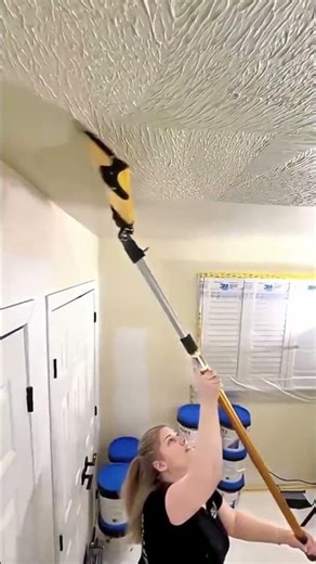 How a Drywall Skimming Blade Creates Smooth Ceiling Finishes