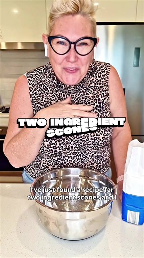 2 Ingredient Scones 🍴Recipe below and all my recipes are on my website - Easy Recipe Gang.🍴 2 ingredient scones recipe for easy cream scones using self raising flour and cream, perfect for morning tea. These 2 Ingredient Scones are a save-for-later baking hack — so easy and so fluffy 🫶 Ingredients: 3 cups of self-raising flour 2 cups of cream Instructions: Preheat your oven to 200°C (390°F). 🔥 In a large bowl, mix together the self-raising flour and cream until a soft dough forms. It's that 