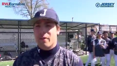 🚨🚨THE STREAK IS OVER!!🚨🚨Tied 1-1 in the bottom of the 9th, AL Johnson's Vincent Cilento gets the green light on a 3-0 count with a base hit to left - Brody Gulbin is safe at the plate for the walk-off win!!AL Johnson upsets Governor Livingston 2-1 knocking off the #1 team in NJ and ending the Highlanders 40 game win streak. Full highlights of an INCREDIBLE game coming to JSZ!@aljsports