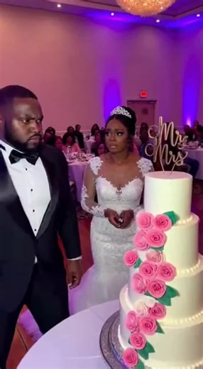 Wedding Chaos: Bride's Dress Fails at Ceremony