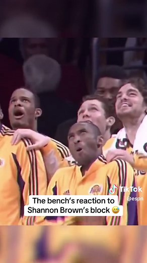 Shannon Brown Lakers Block: Bench's Hilarious Reaction