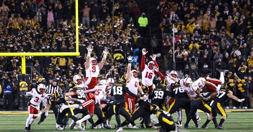 Recap: Iowa rallies from 10 points down, kicks last-second field goal to defeat Nebraska