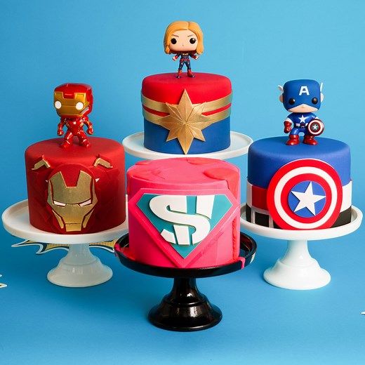 All Your Super Heros In One Cake! Check Out This Amazing Avengers Character Cake!😱 | How To Cake It