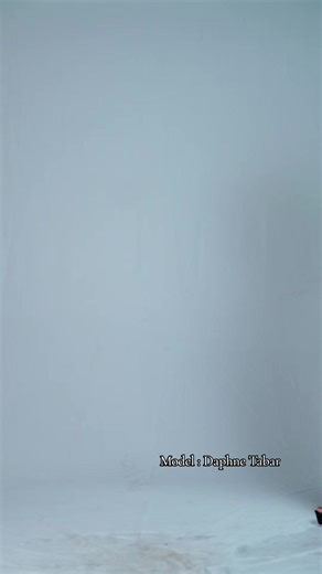 " Be a model or simple look like one." Be part of MSI Modeling School ...