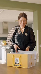 POPlay Playbox 🤹‍♂️ The key to getting people moving with joy again! 😃 The Playbox combines 14 playful materials with inspiring exercise videos. Scan the QR code and instantly access a platform full of ideas and exercises that perfectly match the materials in the box. 👉 Quick to start. Instant fun. One box, endless possibilities The online platform is available in English, Dutch and German. And it works just as well in any language, because movement has no language. Watch. Do. Move! 😃💛 LINK