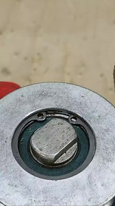 Be sure to remember this trick! How can I easily remove the retaining ring without a puller? #tips | Keenanjuliessfx