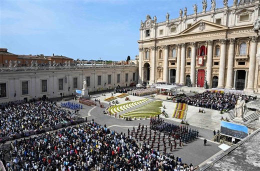 Pope: Easter faith spurs us to seek the risen Lord with hope and joy - Vatican News