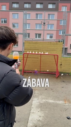 Blastro pistole jako dárek na Vánoce? Nejlepší volba a zábava!😊🎄 #gift #christmas #viral #public