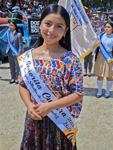 😍🤩Señorita Cultura Colegio Sthella de Hernández de San Pedro Carchá 💙Qué chilero ser de Guate #viralreels #viralvideo #AltaVerapazKarProducciones