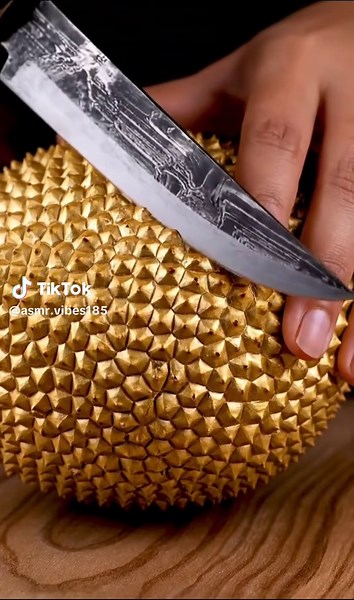 ASMR Golden Jack Fruit Cutting | Super Satisfying Sounds #jack #OddlySatisfying #RelaxingSounds #aiasmr #satisfying #ai #cutting #golden