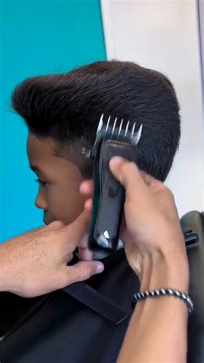 Tutorial Burst Fade dengan Desain #fyp #potonganrambut #gayarambut | Joe Sutarya