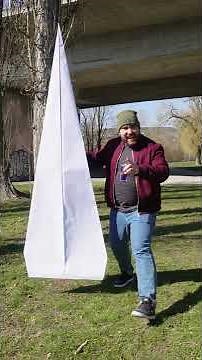 Der größte Papierflieger der Welt? 😱