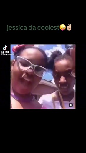 And im jessica the coolest ..✌🏼 #jessicathecoolestpeaceyall #jessicathecoolest #foryou #peaceyall❤️❤️✌️✌️