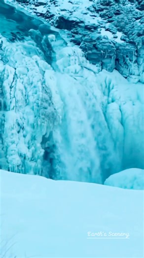 Catch a glimpse of Iceland's Gullfoss Waterfall in it's frozen state! 🇮🇸 #earthsscenery #iceland #nature #gullfoss | Earth’s Scenery