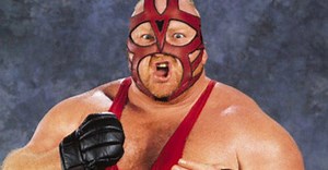 Wrestling legend, former CFB All-American Vader passes away