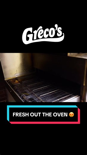 Fresh out of the oven! That is what we do here at Greco’s! 🍕 Serving the Wheeling area not only with the best specialty pizzas since 1992! 🇮🇹 We also provide our customers with fresh ingredients made with family roots every day! 🏠 • • • • #wheelingwv #grecos #ohiovalley #pizzabuffet #freshpizza