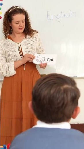 3 Simple ASL Signs to Calm Classrooms