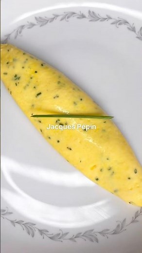 How to Make a Classic French Omelette 🇫🇷🥚#french #omelette #recipe #shorts