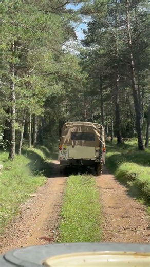 Land Rover Series 2A