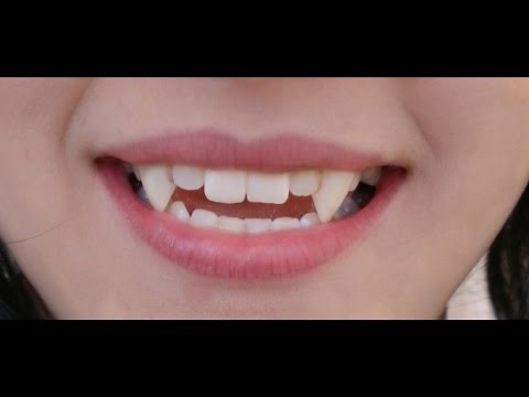 HOW TO MAKE FANGS IN LESS THAN 30 SECONDS - USING ONLY GUM -