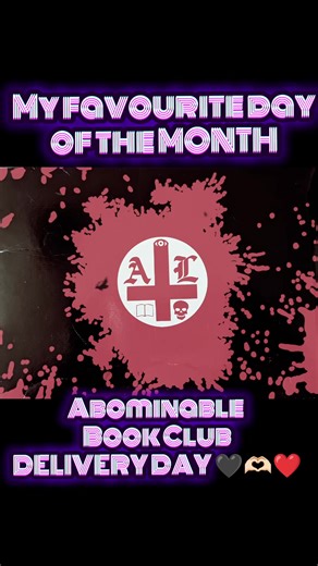 Best day of the month ❤️‍🔥 Got a NAT Cassidy book that I've been wanting to get my hands on❤️ #bestdayever #booksubscription #bookbox #horrorbooks #abominablebookclub #booktok #sandybeachbooks