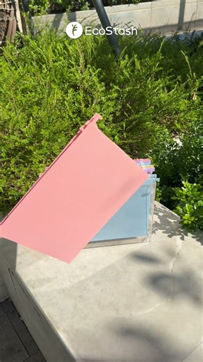 Color-coded calmness for busy days. Pick this colored file organizers!