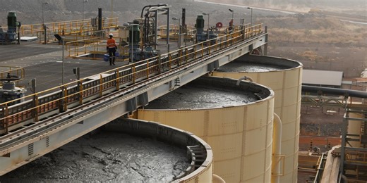 Gold Is Flying High, but Getting Harder to Mine