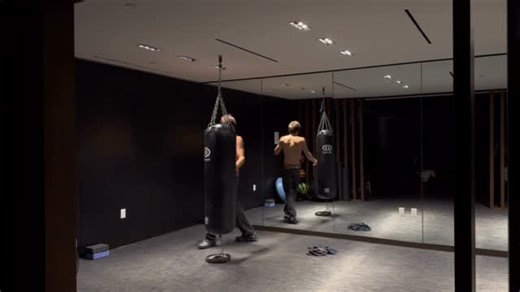 Instagram video by @gagegomezzzzz • Sep 18, 2025 at 7:20 PM