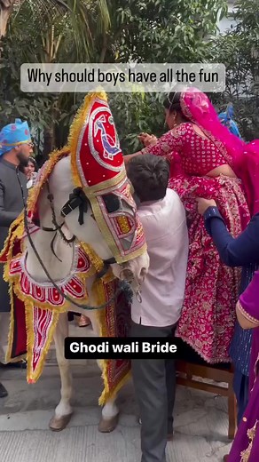Breaking all stereotypes, this bride is just living upto her dream and enjoying every moment. ❤️❤️ . . . . . . . #indianwedding #dancereels #sangeetdance #sangeetperformance #brideandgroom #brideoutfit #wedding #bride #weddingoutfits #weddingreels #desi #indians #trendingreels #instareels #reels #trending #brideandgroom #brideonhorseback #weddingsinindia #baraat #indianfamilies #weddingparty #weddingfun #vivahutsav | Vivah utsav