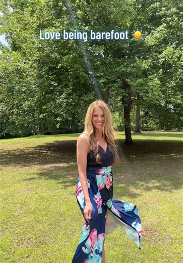 Country girl forever.. ☀️ #Country #southern #Sherry1111 #Barefoot | barefoot