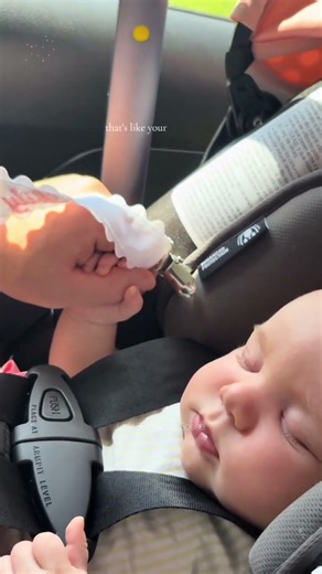 My Daughter Is My Best Friend… Always ❤️ #momlife #baby #viralvideo #babygirl