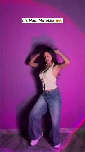 Nain Matakka Dance 💃 | Stunning Girl Expression & Moves | Viral Dance