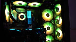 Castle 240RGB CF 120 AURA SYNC. Let the D!va DAZZLE!! | DeepCool