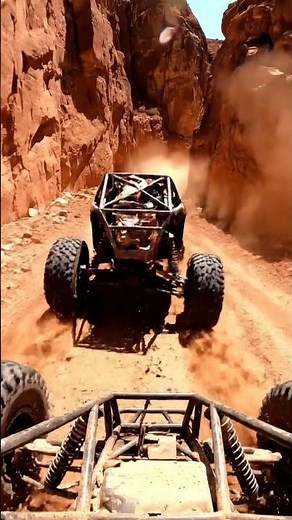 EPIC Desert Buggy Jump! 💨 Extreme Off-Road Action in the Canyon
