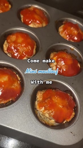 Amy Doe's Mini Meatloaf Recipe
