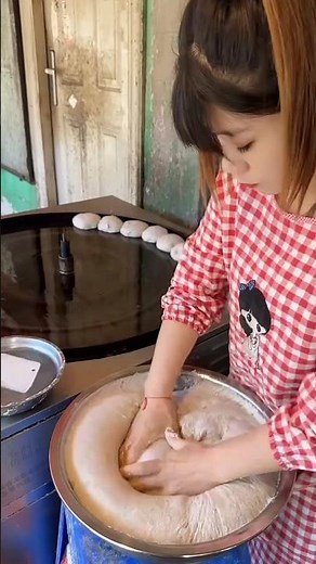 Conventional process of making bread