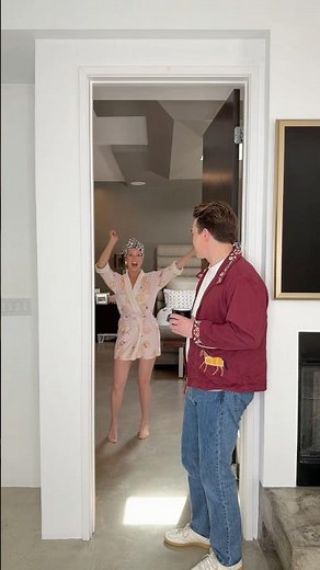 Bake those cookies Lucille!!! 🍪